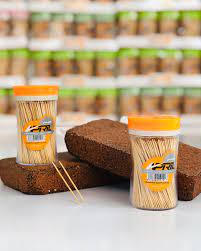 خلال دندان آپریل